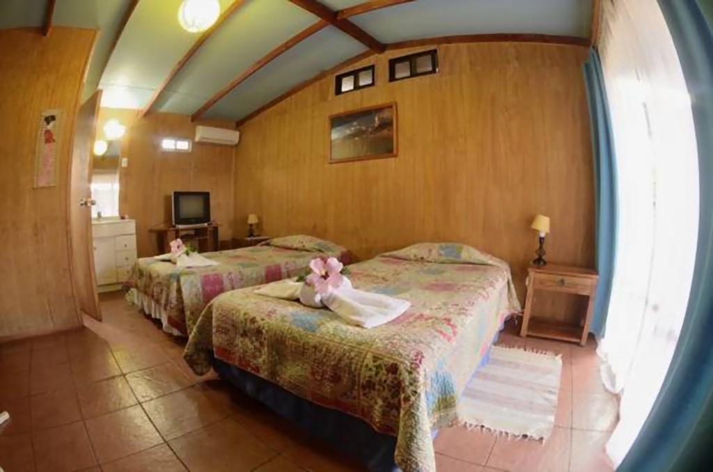 Kaimana Inn Rapa Nui Hanga Roa Room photo
